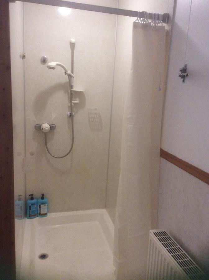 Lower Thura House Wick  Luaran gambar